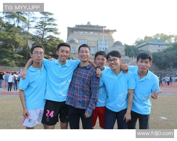 赵强专访:从青涩少年到篮球巨星的成长之路回顾 赵强专访:从青涩少年到篮球巨星的成长之路回顾