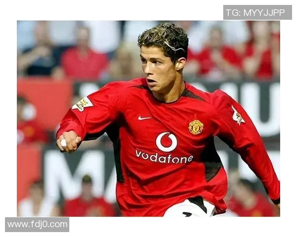 足球明星C罗手机壁纸精选让你的手机屏幕闪耀他的风采与魅力 足球明星C罗手机壁纸精选让你的手机屏幕闪耀他的风采与魅力