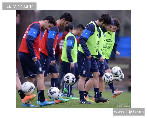 足球明星与超模的精彩对决视频展现魅力与运动激情的完美结合 足球明星与超模的精彩对决视频展现魅力与运动激情的完美结合